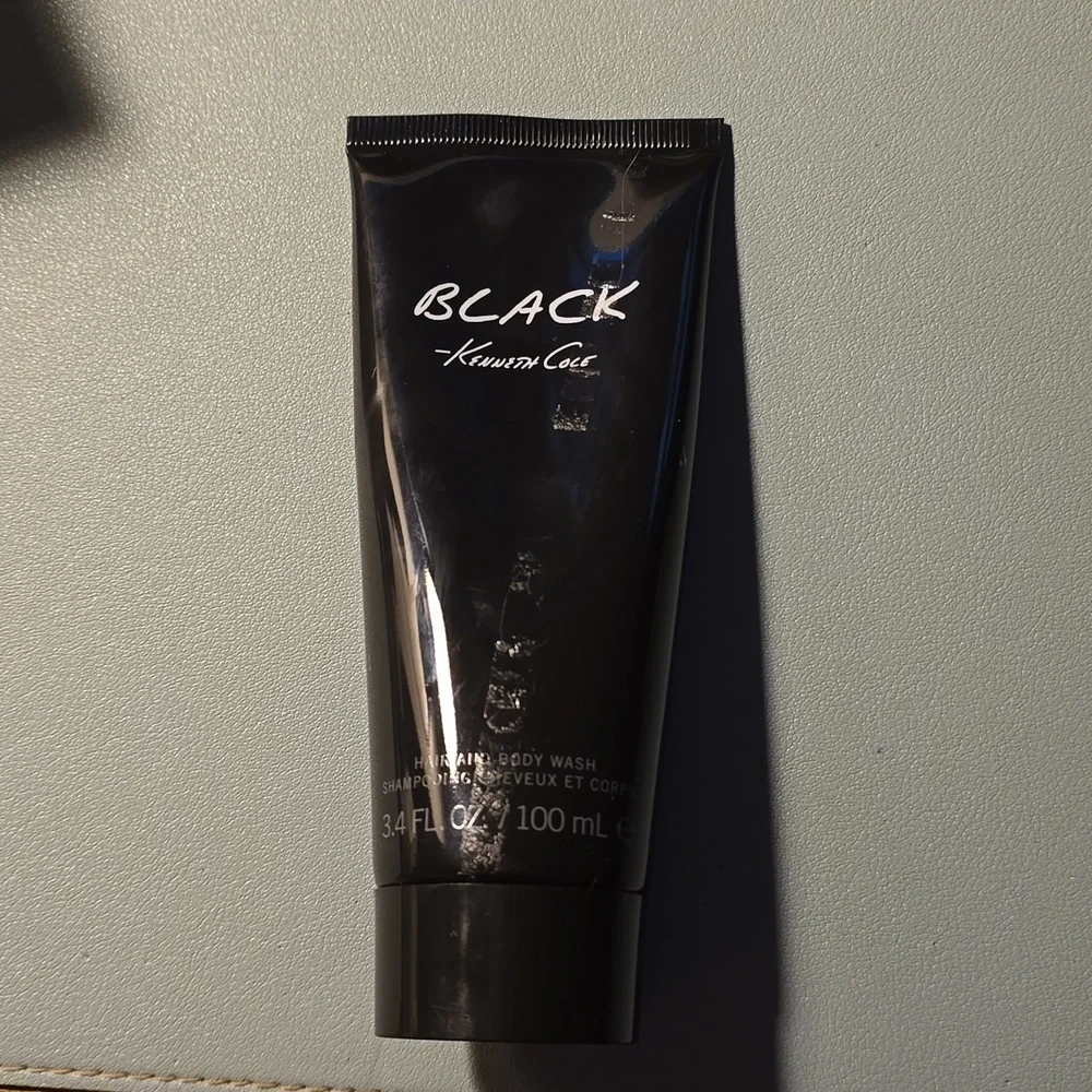 New Kenneth Cole Black Hair and Body Wash for Men